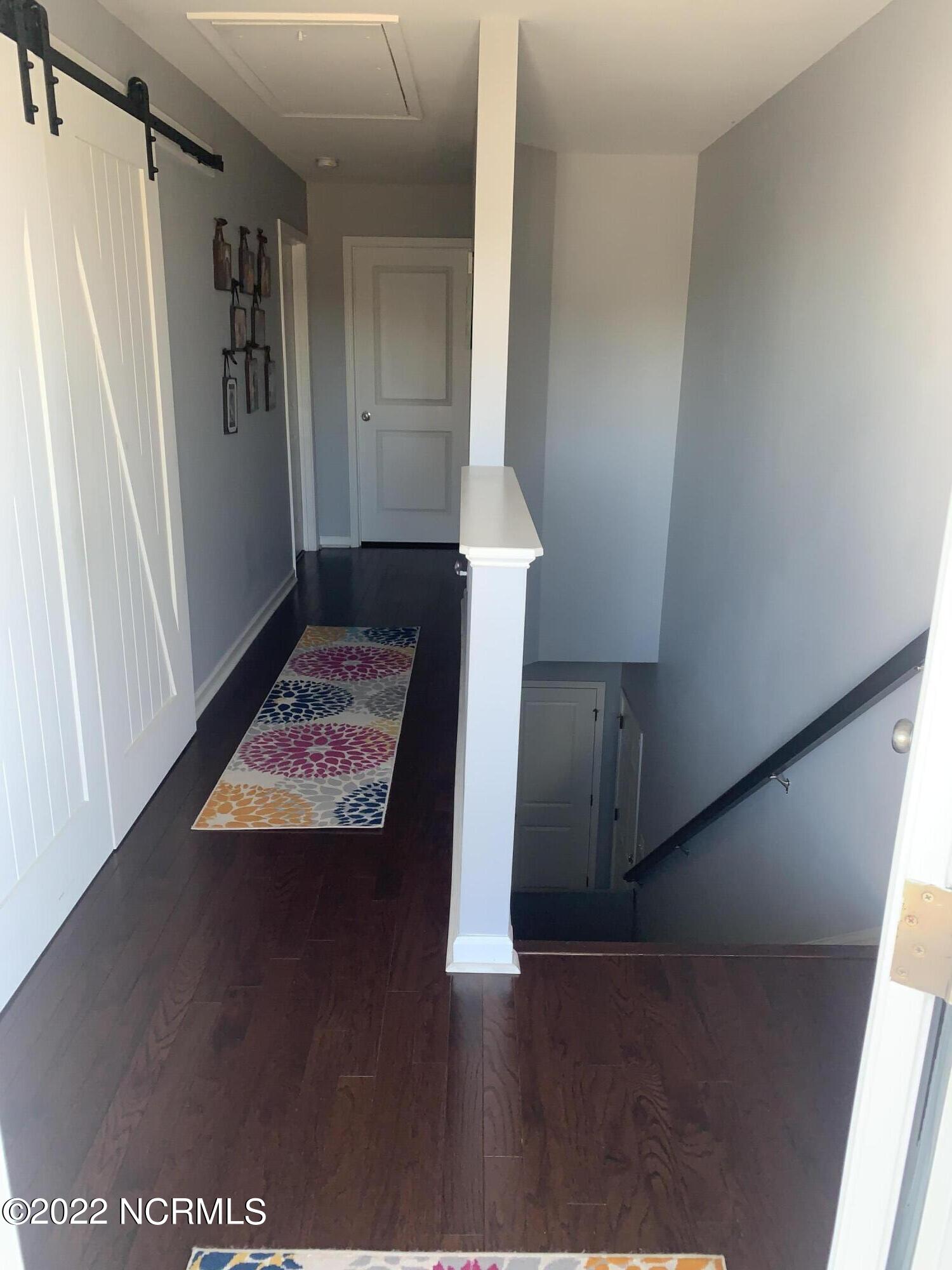 117 Bethea Street Holly Ridge, NC 28445 - Photo 10 of 22 upstairs hallway