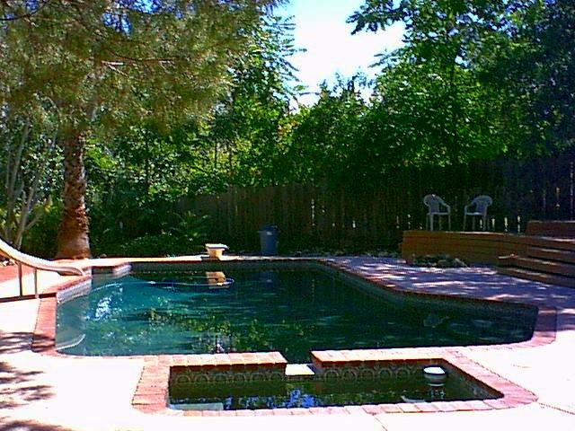 2550 Ruby Court Redding, CA 96001 - Photo 2 of 5