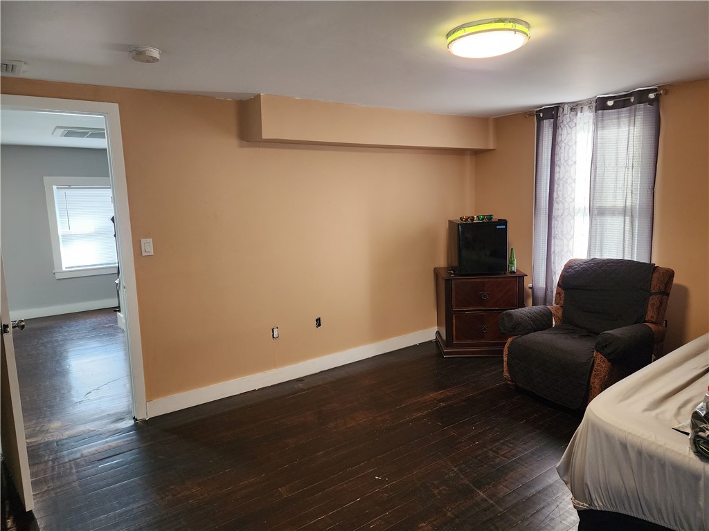 200 Sisson Street Pawtucket, RI 02860 - Photo 24 of 40 Gallery Image 24