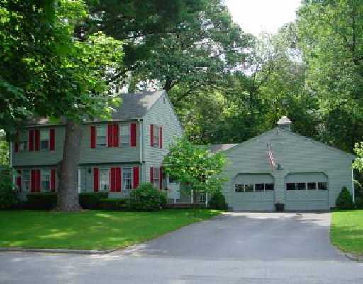 26 Waldo Road Warwick, RI 02889 - Photo 1 of 1 Exterior Front.