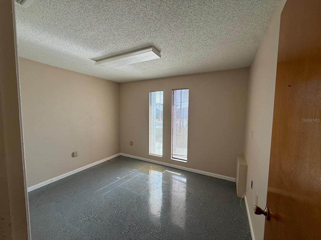 11640 Zimmerman Road Port Richey, FL 34668 - Photo 7 of 17