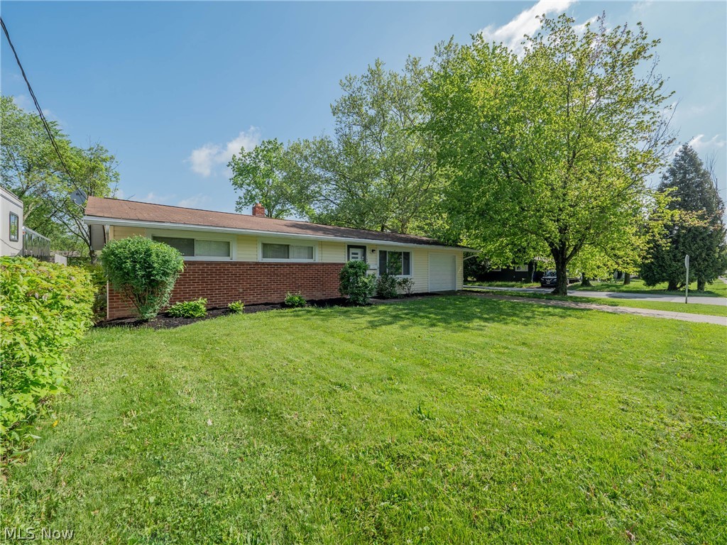 21268 Sheldon Road Brook Park, OH 44142 - Photo 3 of 35