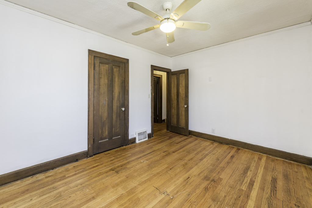 1609 North Sheridan Road Waukegan, IL 60085 - Photo 26 of 29