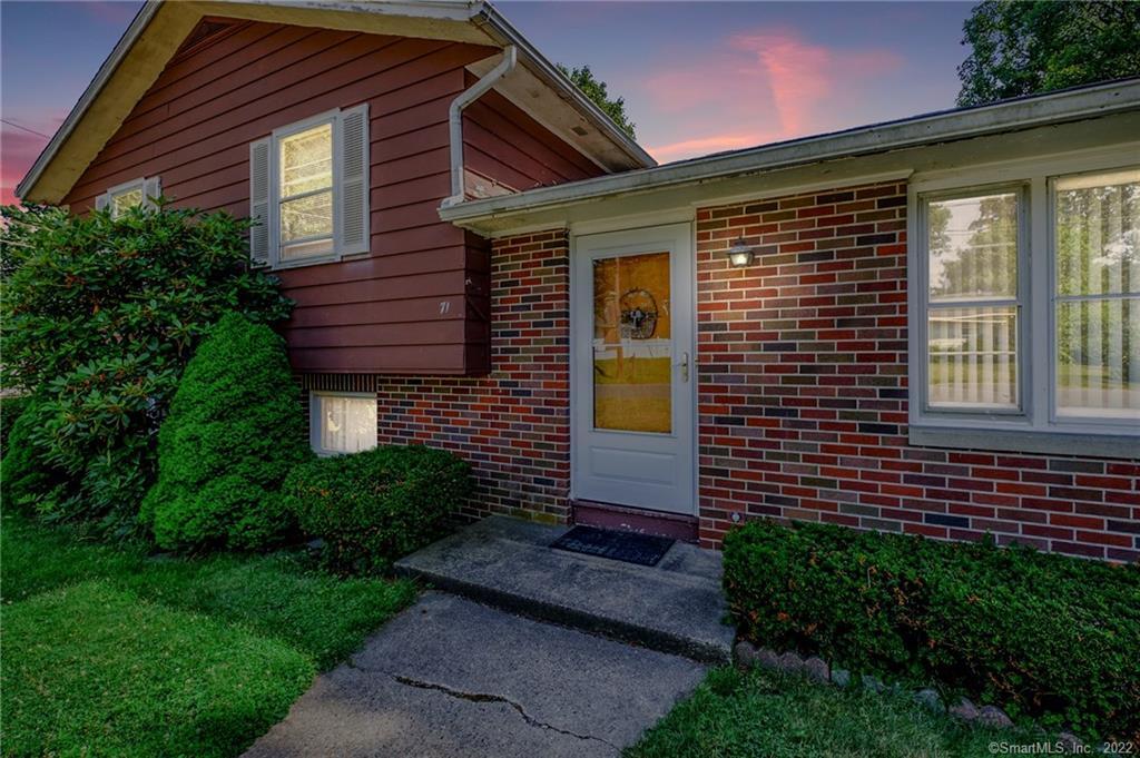 71 Stonybrook Road Waterbury, CT 06705 - Photo 1 of 1