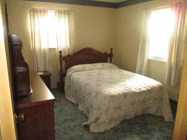 1640 West Erie Road Temperance, MI 48182 - Photo 12 of 15 20423818-11.JPG