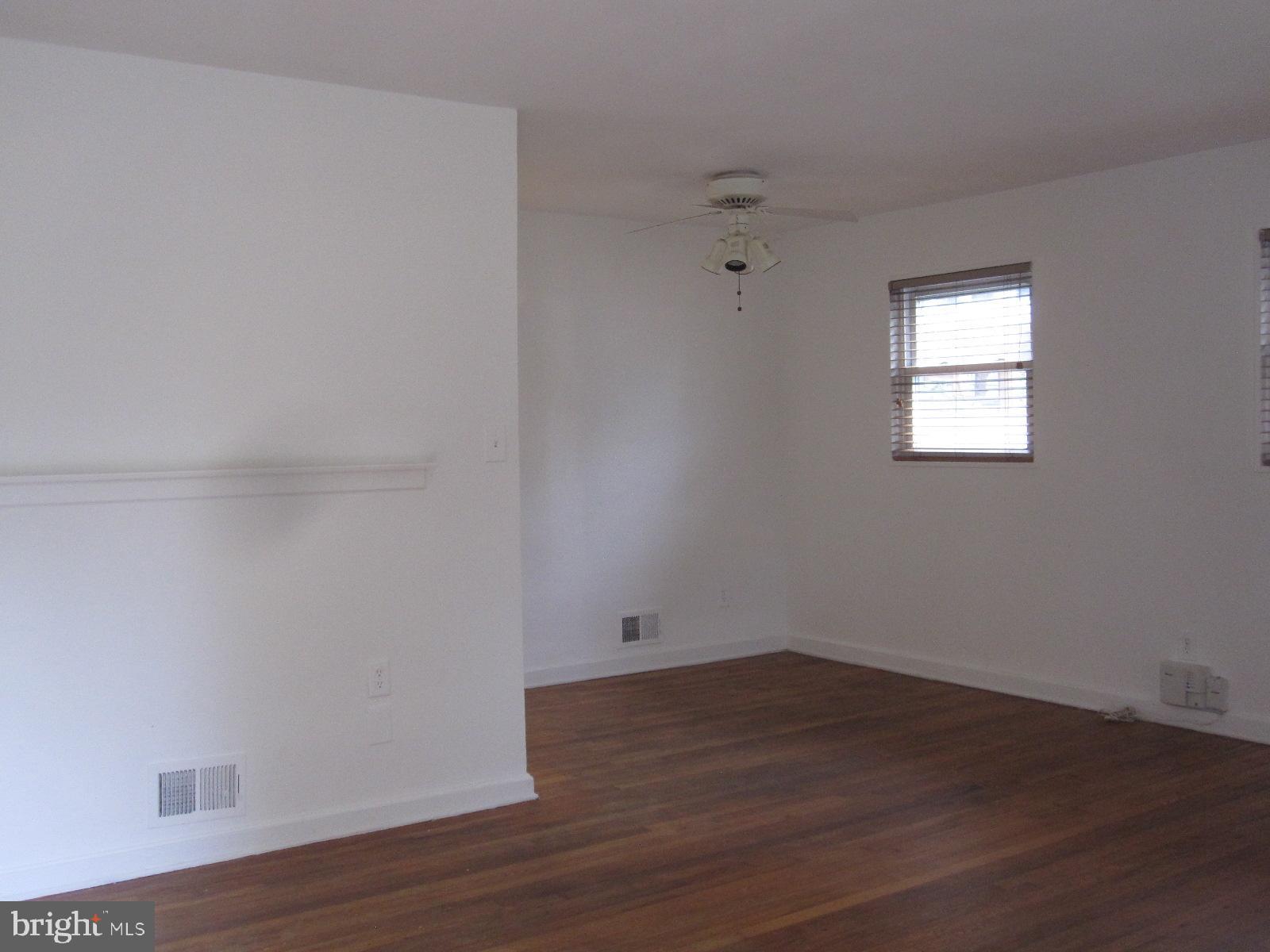12602 Denley Road Silver Spring, MD 20906 - Photo 7 of 17 Living Room & Dining Room