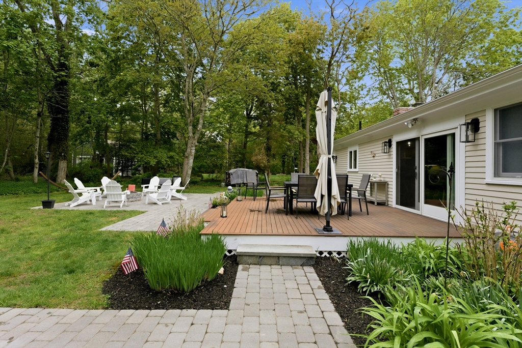 1519 Santuit-Newtown Road Barnstable, MA 02635 - Photo 25 of 29