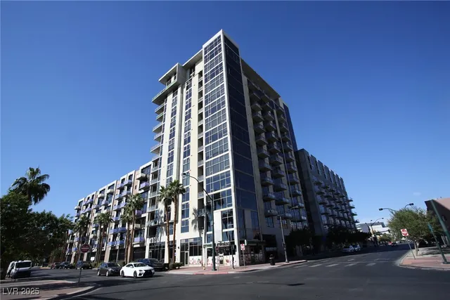 $1,395 | 353 East Bonneville Avenue, Unit 147, Las Vegas, NV 89101