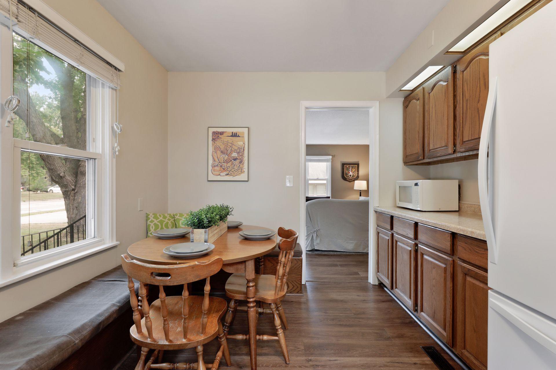 1151 County B Road West Roseville, MN 55113 - Photo 15 of 32 Gallery Image 15
