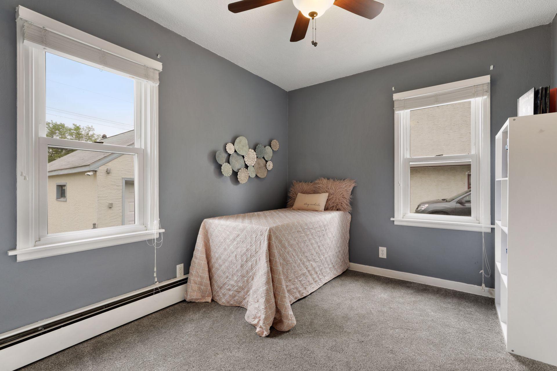 1151 County B Road West Roseville, MN 55113 - Photo 16 of 32 Gallery Image 16