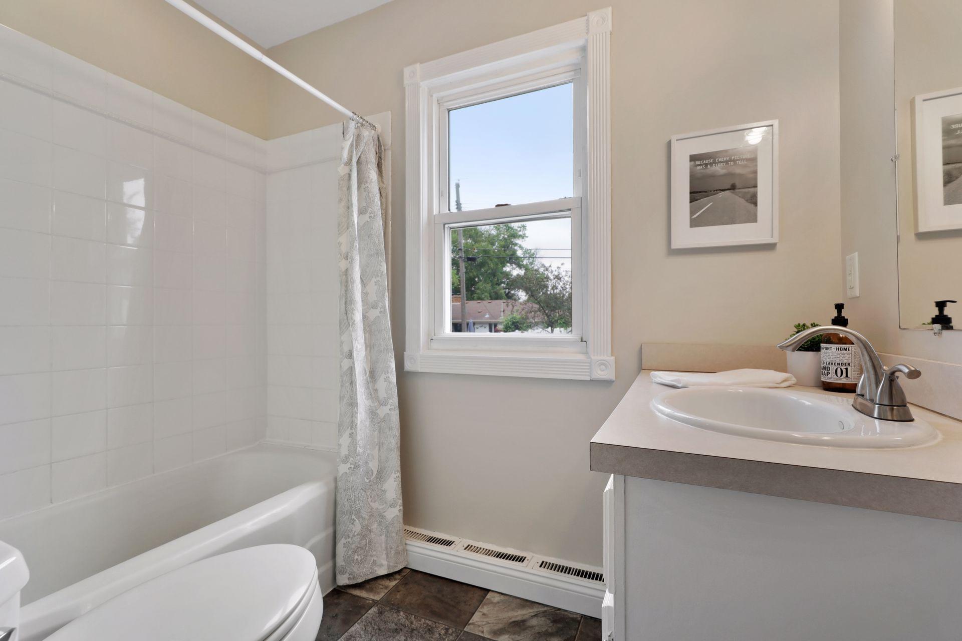 1151 County B Road West Roseville, MN 55113 - Photo 20 of 32 Gallery Image 20