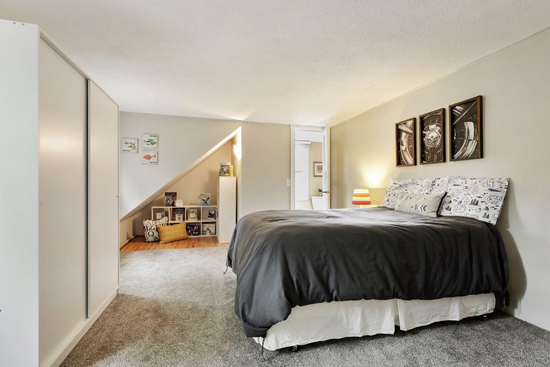 1151 County B Road West Roseville, MN 55113 - Photo 27 of 32 Gallery Image 27