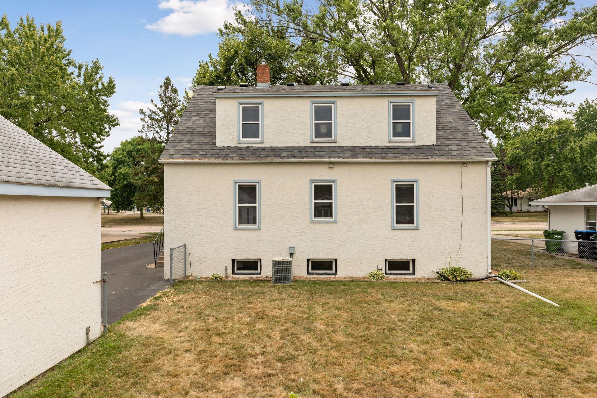 1151 County B Road West Roseville, MN 55113 - Photo 30 of 32 Gallery Image 30