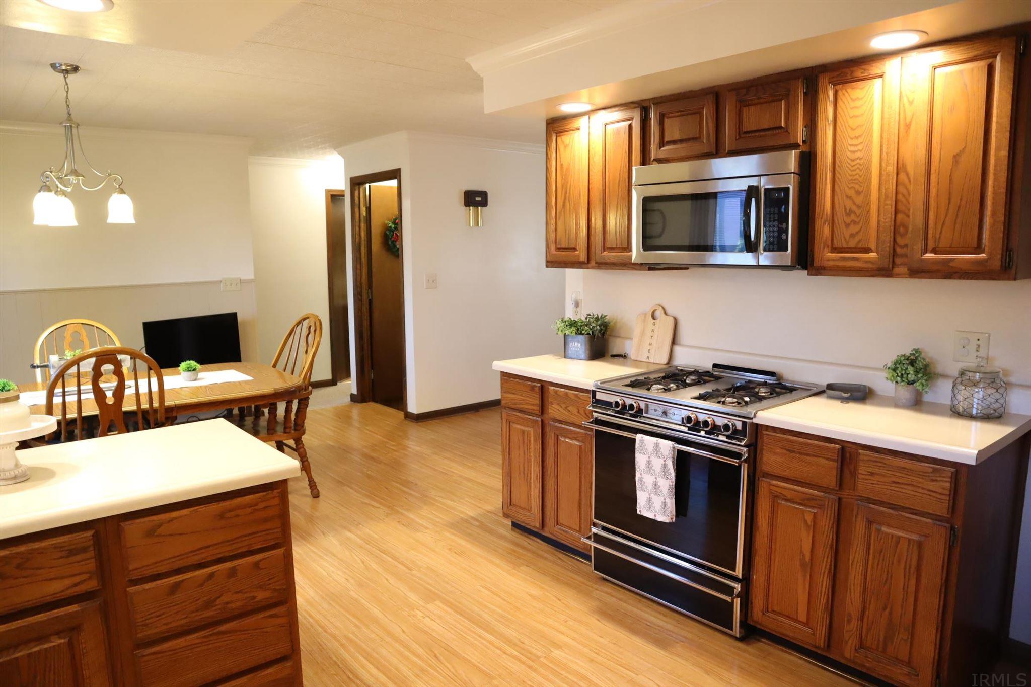 6301 Henze Road Evansville, IN 47720 - Photo 12 of 36 Gallery Image 12