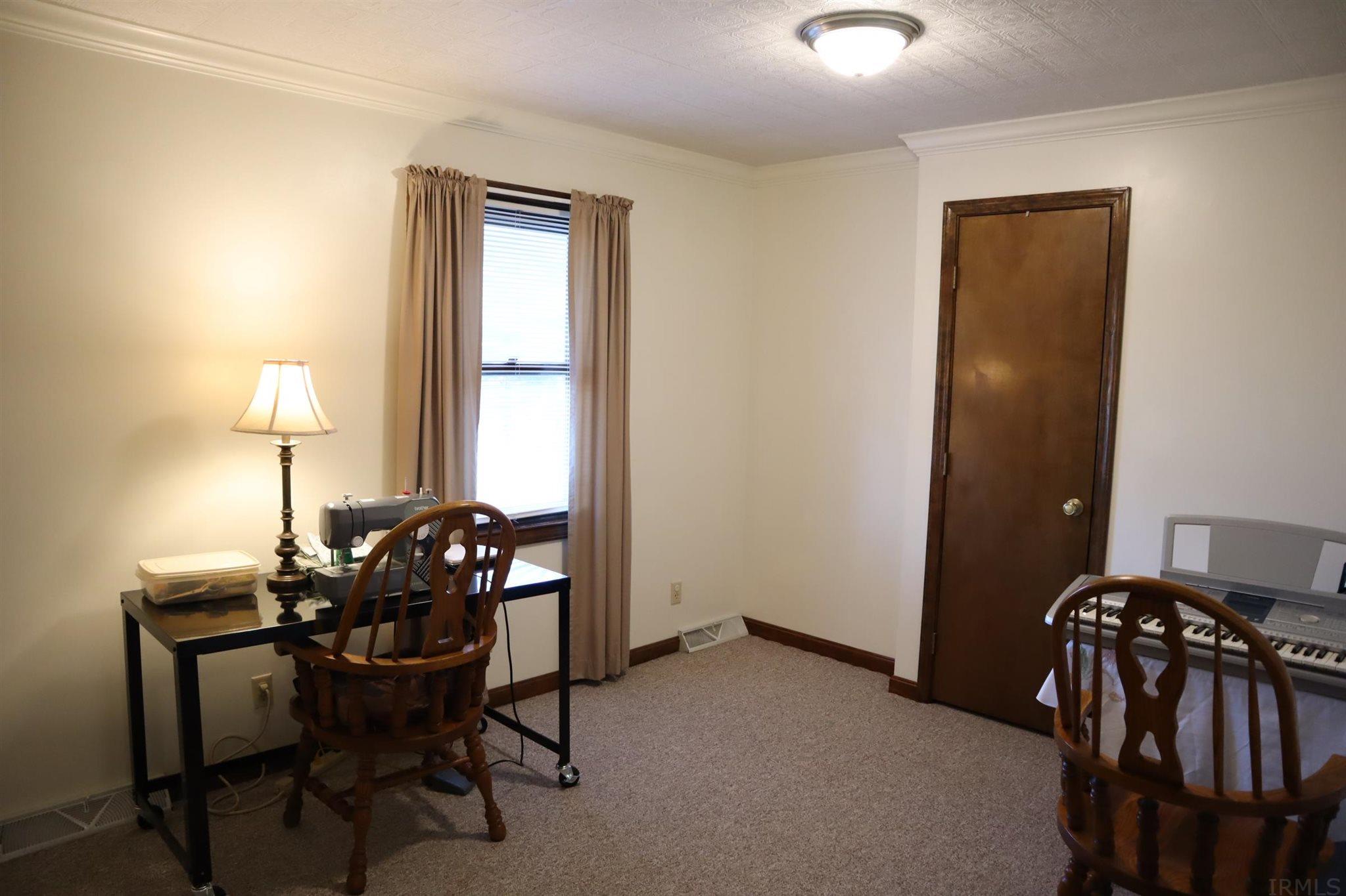 6301 Henze Road Evansville, IN 47720 - Photo 13 of 36 Gallery Image 13