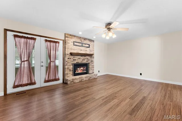 $368,800 | 29 Santa Anita Drive, Maryville, IL 62062