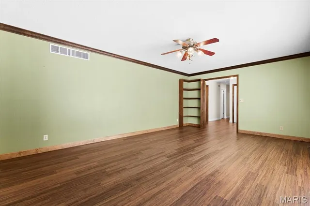 $368,800 | 29 Santa Anita Drive, Maryville, IL 62062