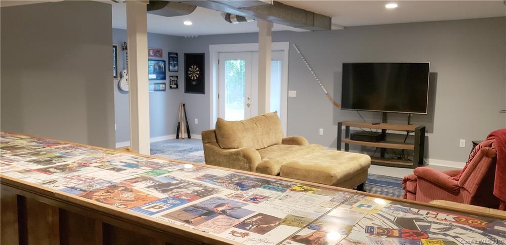 69 Rash Road Asheville, NC 28806 - Photo 8 of 20 Gallery Image 8
