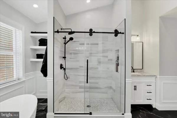 a house view with a outdoor space