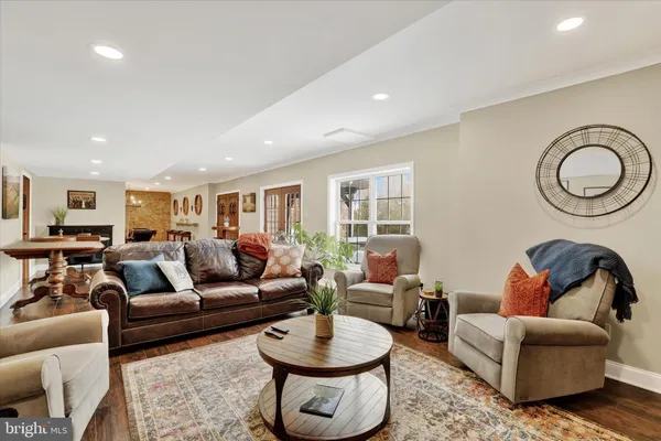 $1,499,700 | 1283 Clearview Drive, Yardley, PA 19067