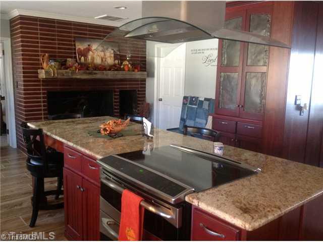 3617 Liberty Road Greensboro, NC 27406 - Photo 4 of 9 Kitchen.