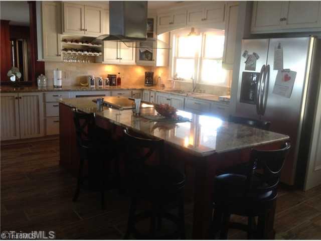 3617 Liberty Road Greensboro, NC 27406 - Photo 5 of 9 Kitchen.