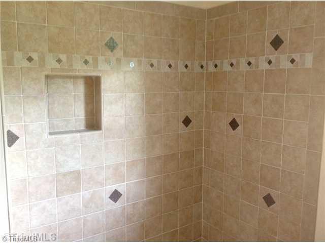 3617 Liberty Road Greensboro, NC 27406 - Photo 9 of 9 Bath.