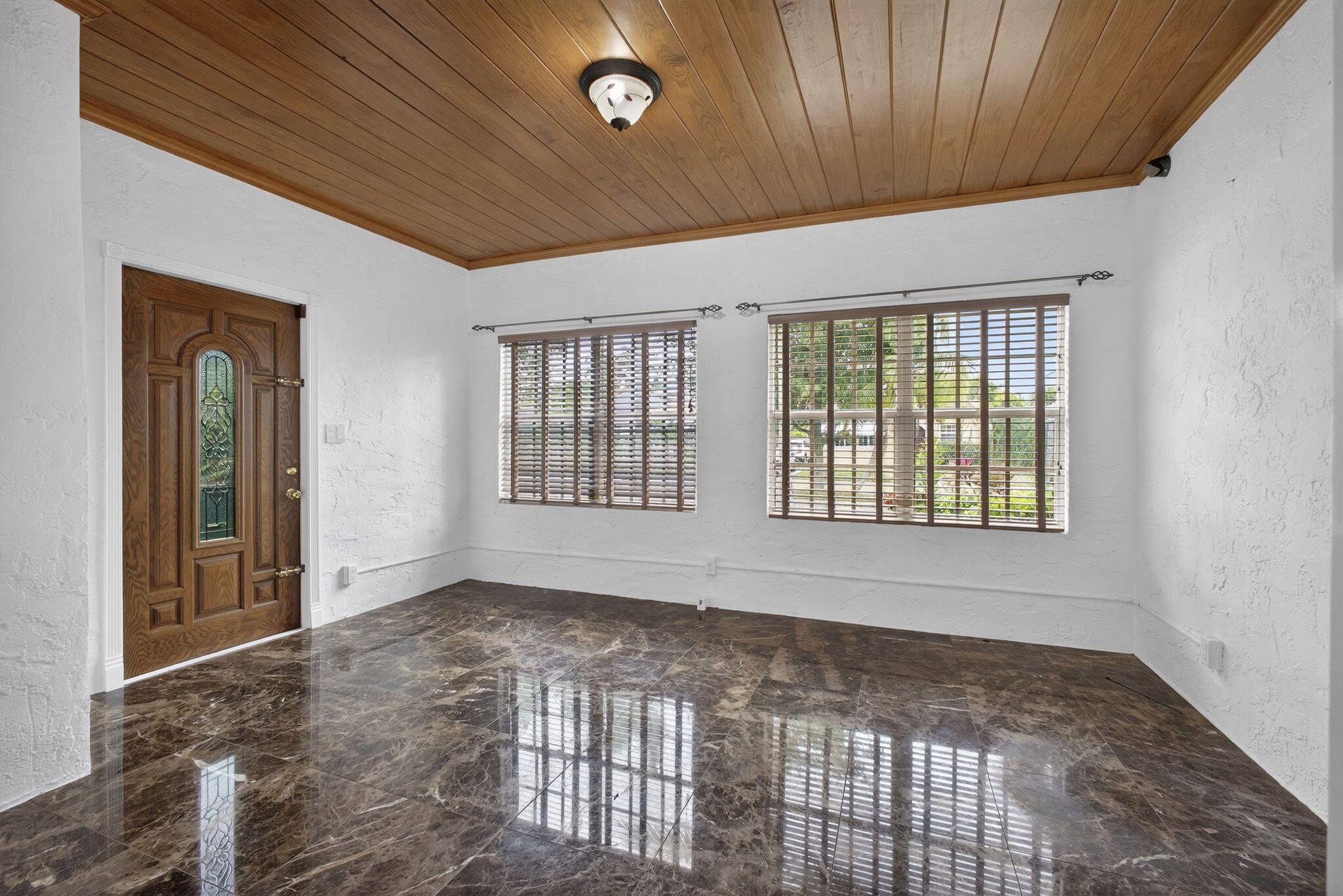 616 Upland Road West Palm Beach, FL 33401 - Photo 11 of 68 11-web-or-mls-BS1A6300