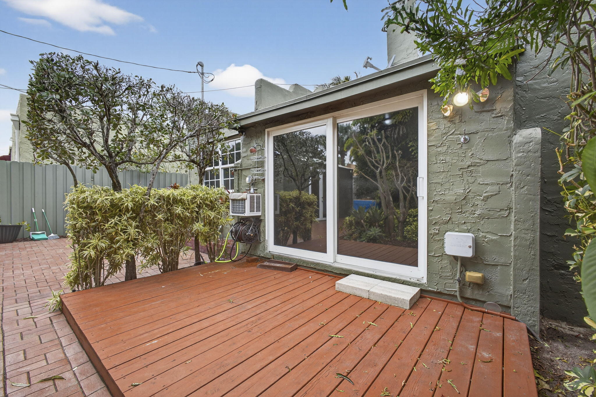 616 Upland Road West Palm Beach, FL 33401 - Photo 37 of 68 37-web-or-mls-BS1A6430