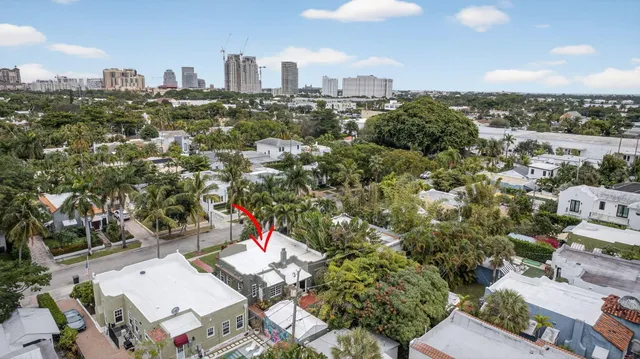 $5,000 | 616 Upland Road, West Palm Beach, FL 33401