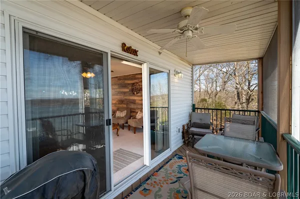 $230,000 | 282 Park Pl Drive, Unit 2A, Kaiser, MO 65047
