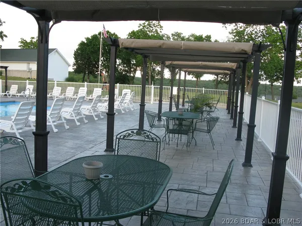 $230,000 | 282 Park Pl Drive, Unit 2A, Kaiser, MO 65047