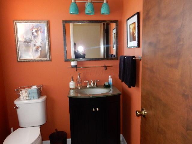 9450 Dunham Road Mount Vernon, OH 43050 - Photo 8 of 37 Gallery Image 8