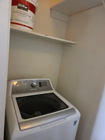 a close up view of washer and dryer