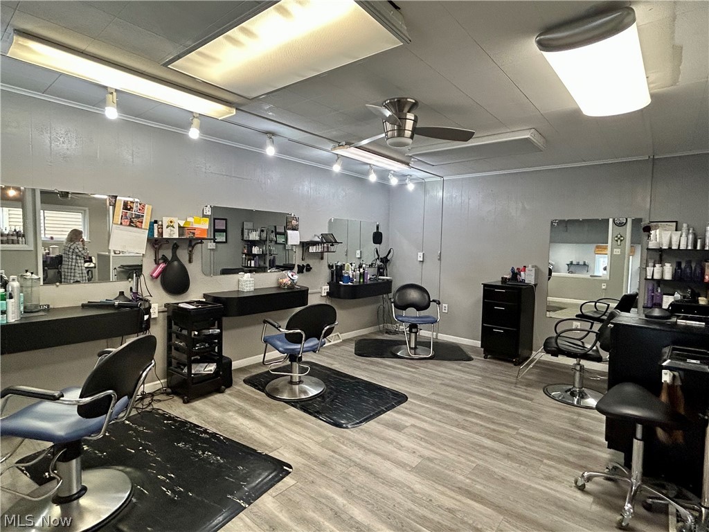 820 Commerce Street Wellsburg, WV 26070 - Photo 19 of 23 Salon