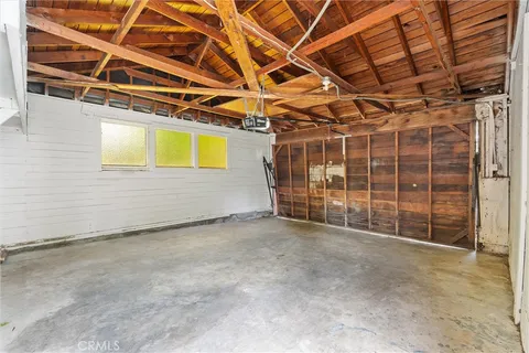 $885,000 | 5636 Ponce Avenue, Woodland Hills, CA 91367