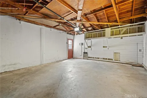 $885,000 | 5636 Ponce Avenue, Woodland Hills, CA 91367