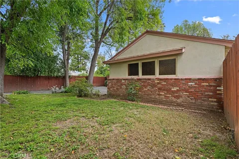 $885,000 | 5636 Ponce Avenue, Woodland Hills, CA 91367