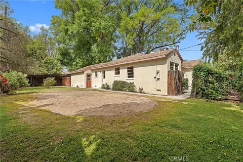 $885,000 | 5636 Ponce Avenue, Woodland Hills, CA 91367