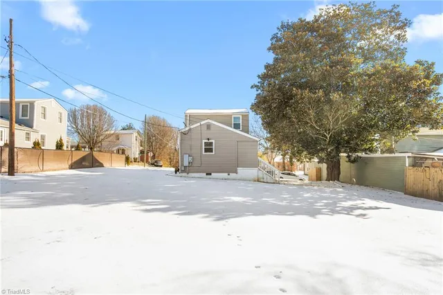 $195,000 | 404 Short Street, Haw River, NC 27258