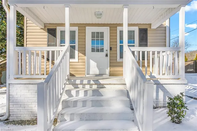 $195,000 | 404 Short Street, Haw River, NC 27258