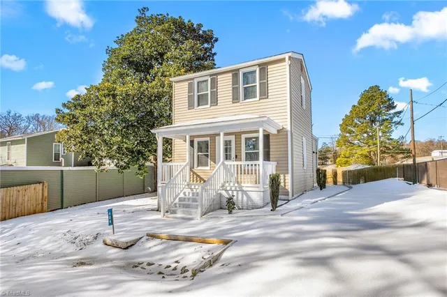 $195,000 | 404 Short Street, Haw River, NC 27258