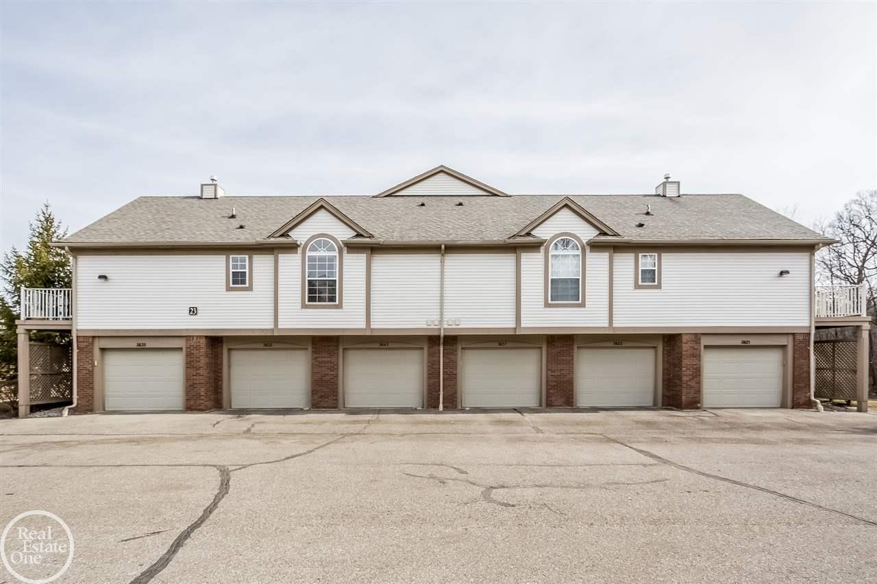 3635 Tremonte Circle Rochester, MI 48306 - Photo 29 of 38 31281583-28.JPG