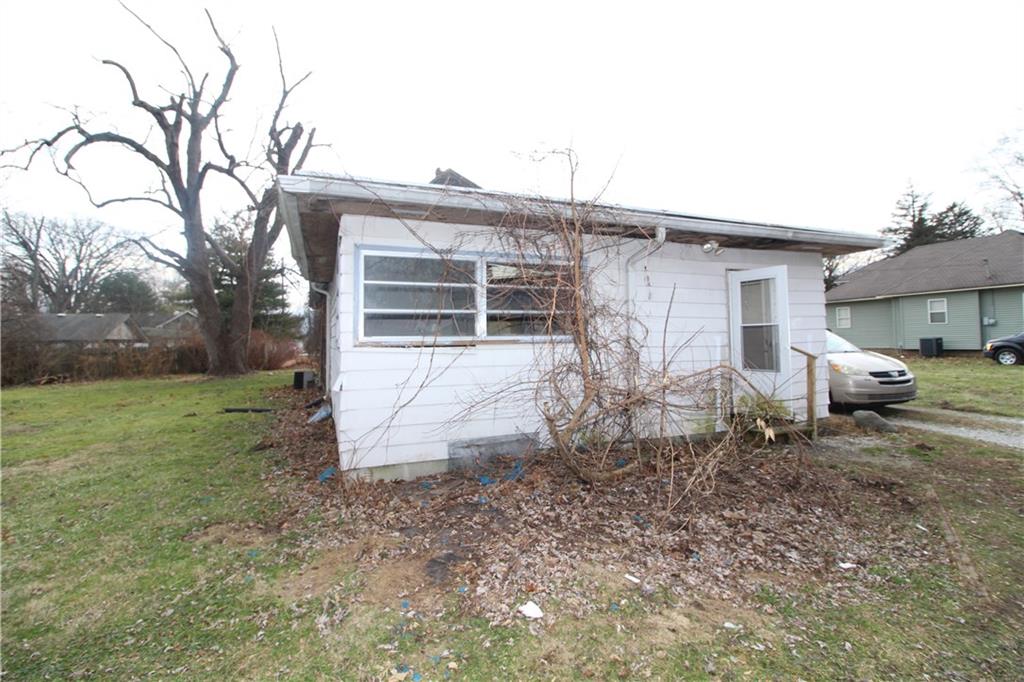 6716 Thompson Road Indianapolis, IN 46241 - Photo 8 of 43