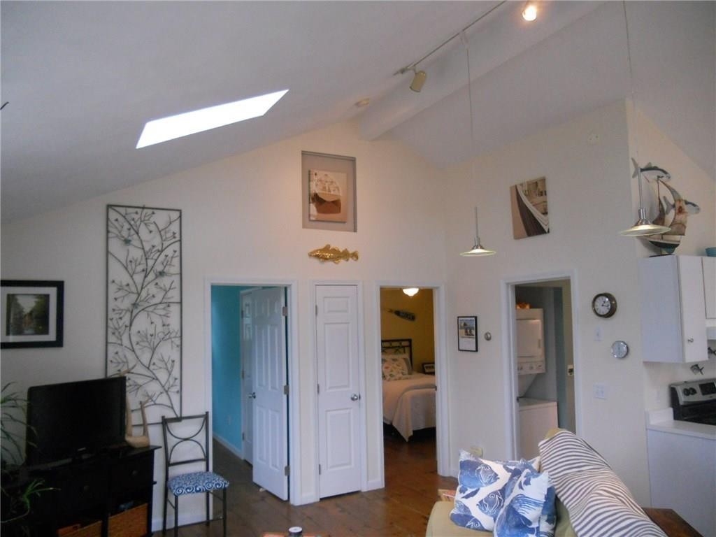 260 Riverside Drive Tiverton, RI 02878 - Photo 17 of 19 Gallery Image 17