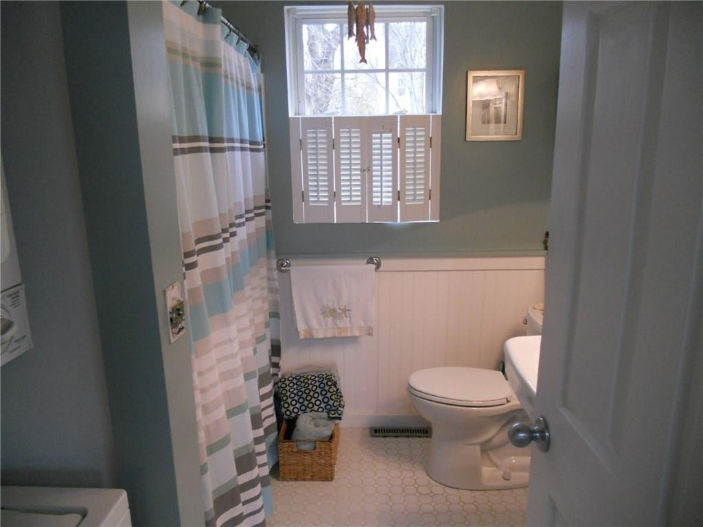 260 Riverside Drive Tiverton, RI 02878 - Photo 18 of 19 Gallery Image 18