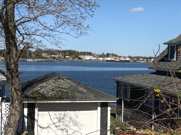 260 Riverside Drive Tiverton, RI 02878 - Photo 5 of 19 Gallery Image 5