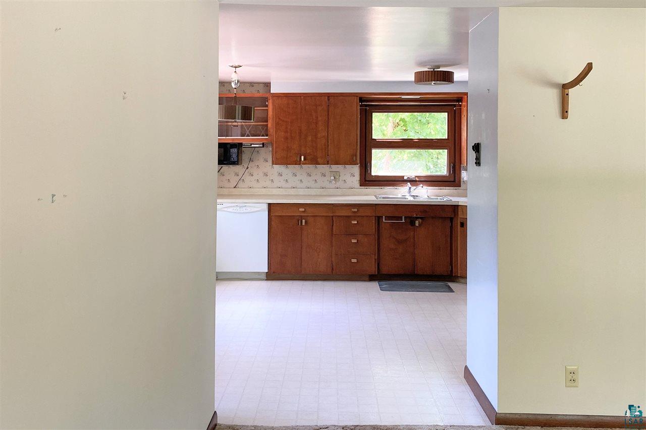 4144 Martin Road Duluth, MN 55803 - Photo 9 of 40