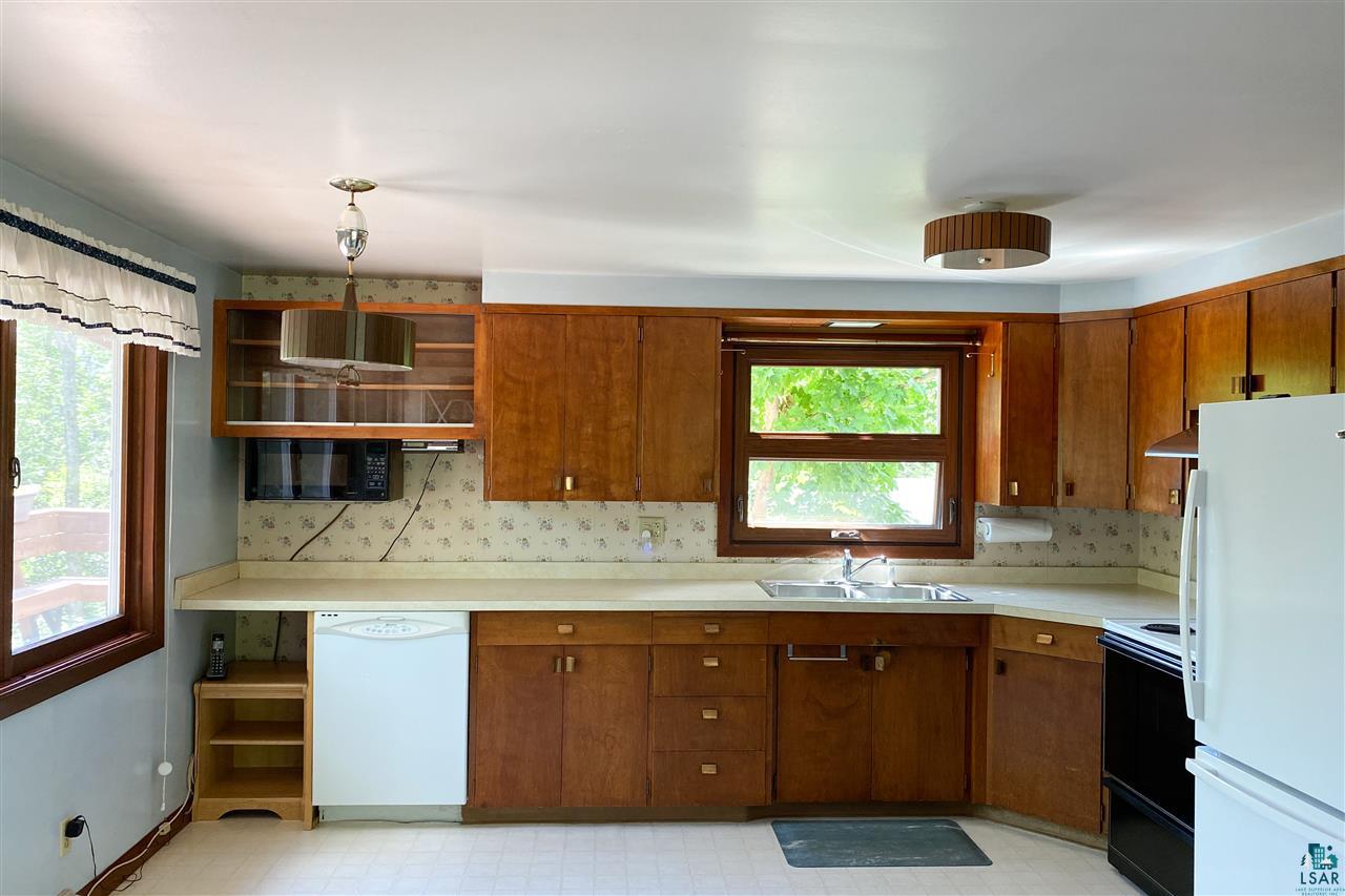 4144 Martin Road Duluth, MN 55803 - Photo 10 of 40