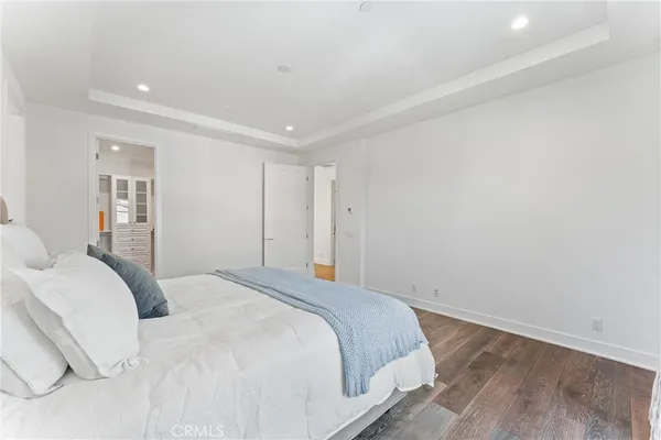 $2,250,000 | 125 Toretta, Irvine, CA 92602